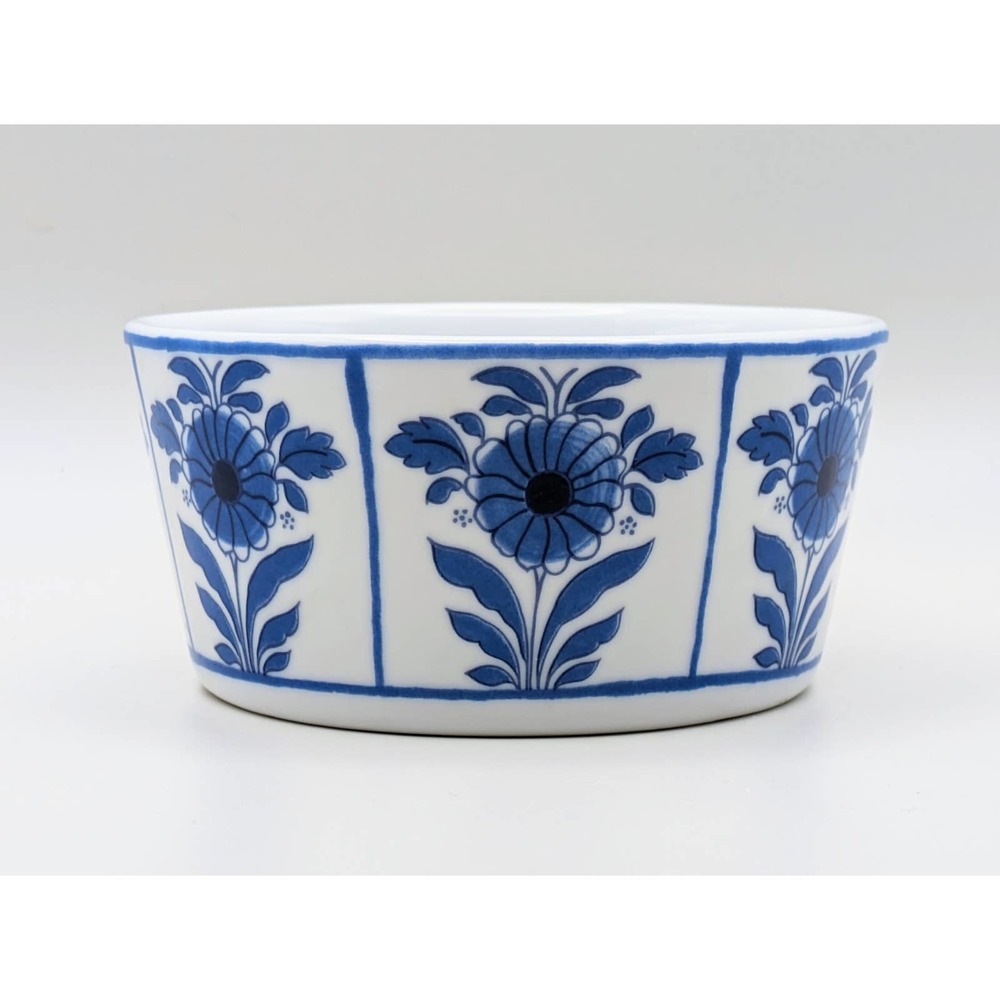 Vista Alegre Minho RARE Blue and White Porcelain Bowl 4" Portugal